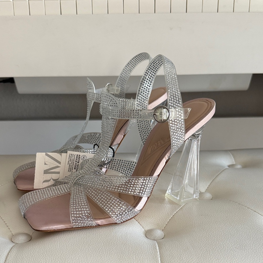 Zara Silver Metallic Strappy Caged Heels size 9
